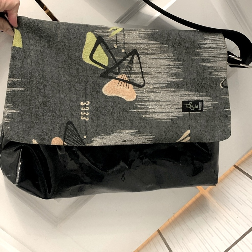 Tutela handbag
